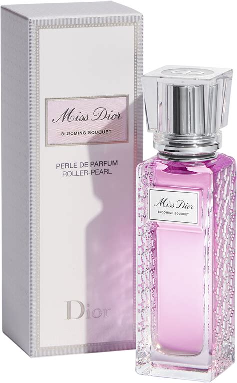 miss dior blooming bouquet rollerball smell very powdery|Miss Dior bouquet.